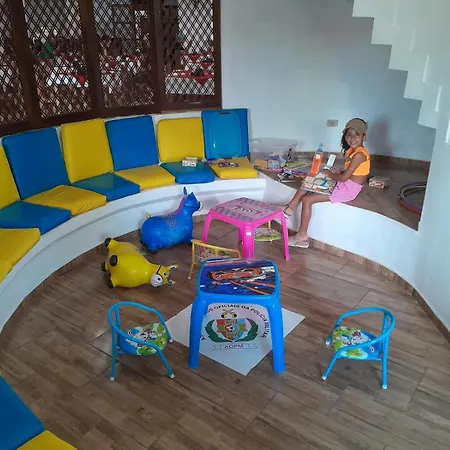 Pousada Casablanca Águas de São Pedro - Próximo ao Thermas Water Park-2