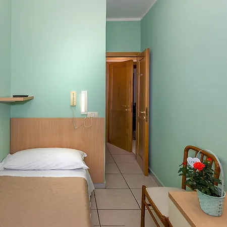 Hotel Villa Benvenuti-2