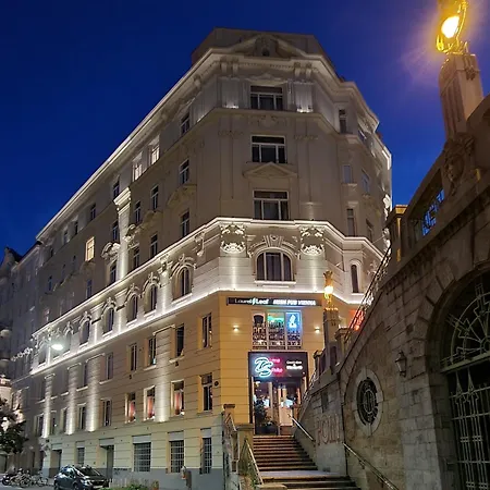 Pension Mozart - Vienna Center, Self Check-In-2