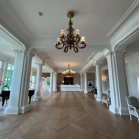 Hotel Eden Palace au Lac-3