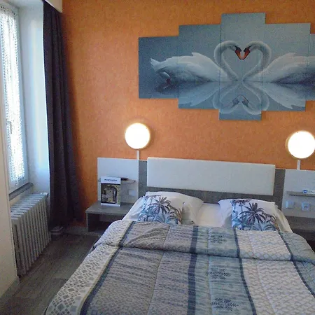 Hotel De La Gare-3