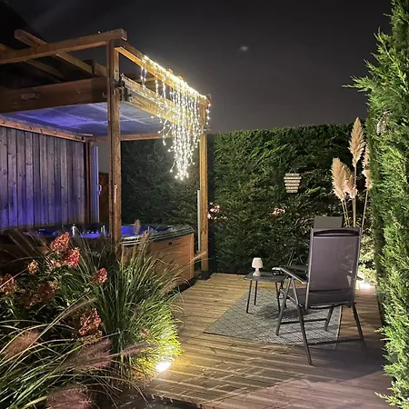 LE COTTAGE BARBIZONNAIS avec jacuzzi privé à partir de 10 ans-3