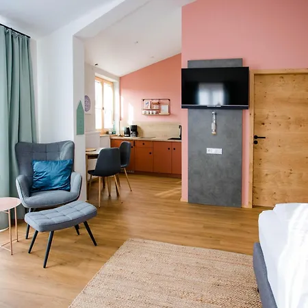 Stadthotel Freilassing-3