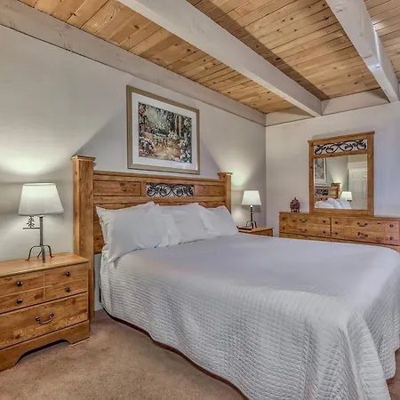 Aston Lakeland Village Beach & Mountain Resort-3