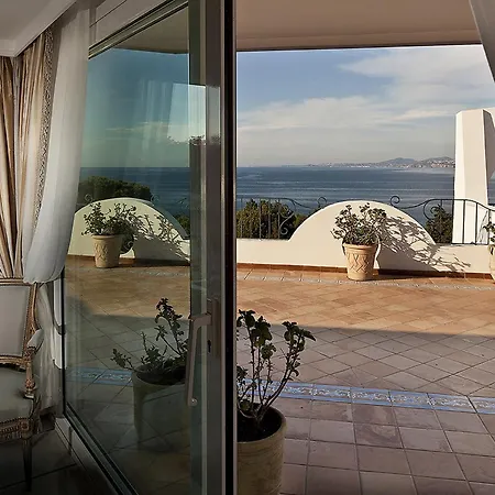Excelsior Belvedere Hotel&Spa-3