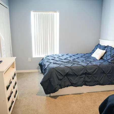 Luxury Resort 4-Bedroom Retreat Minutes From Disney Welcome To Your Perfect Vacation Getaway!-2