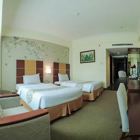 Emerald Garden International Hotel-3