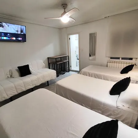 Hostal Lucy-3