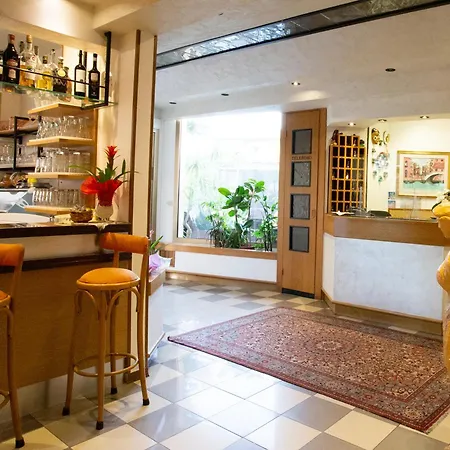 Hotel Berna-3