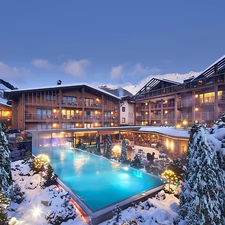 Hotel Quelle Nature Spa Resort-3