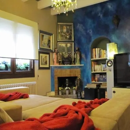 Boutique Hotel Davallada- Adults Only-3
