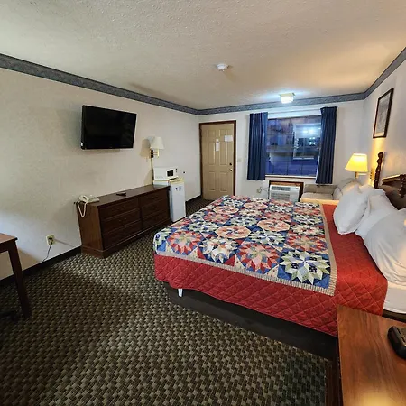 Americas Inn Bardstown-2