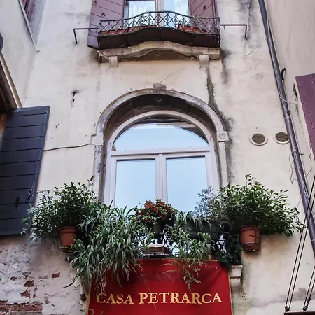 Hotel Casa Petrarca-2