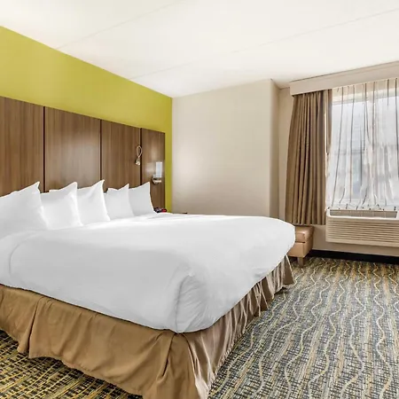 Best Western Plus New Englander-3