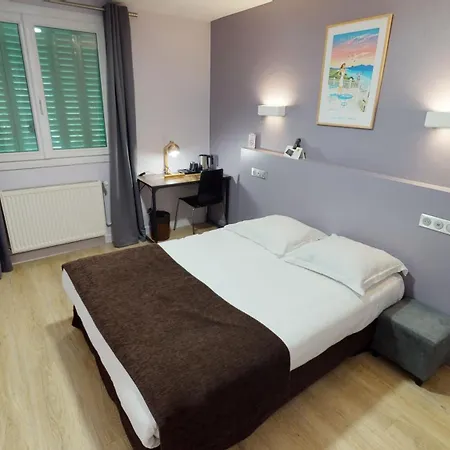 Logis Auberge Saint Simond-2