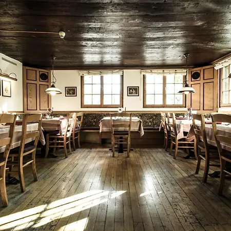 Hotel Gasthaus Loewen-3