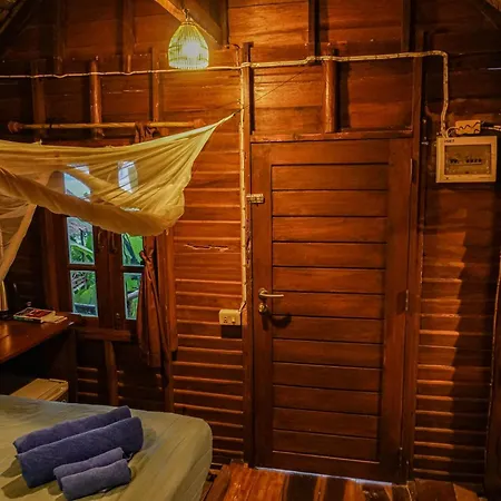 Tha Khao Bay View Bungalow-2