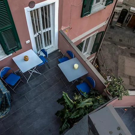 Lisetta Rooms-3