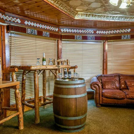 The Anniversary Inn - Logan-3