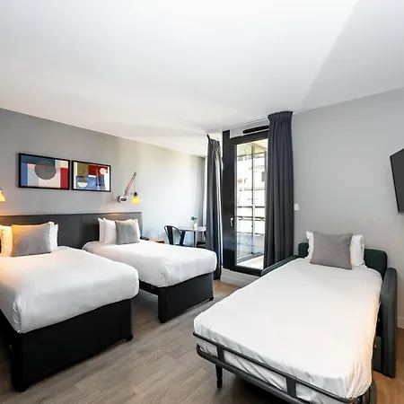 Staycity Aparthotels Centre Vieux Port-2