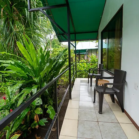 Hotel Tortuguero Beachfront-3