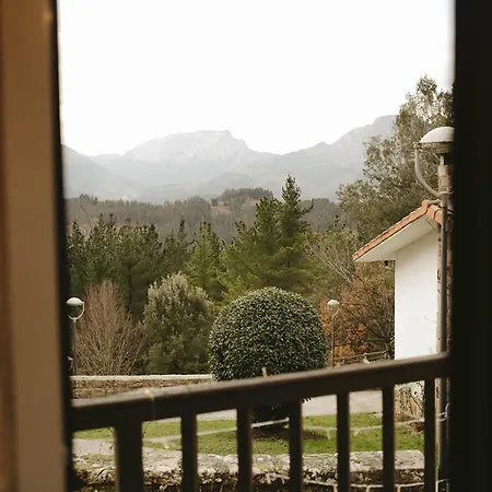 Hotel Garaiko Landetxea-2