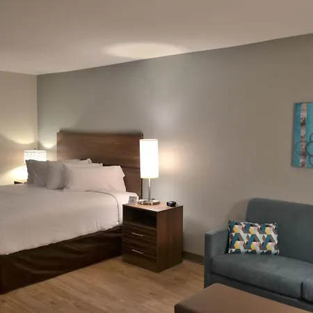 Mainstay Suites Gatlinburg Downtown Area-3