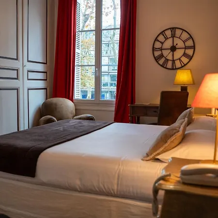 Hotel Val De Loire-3