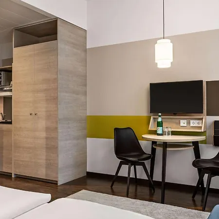 Vienna House Easy By Wyndham Osnabrueck City & Apartments-3