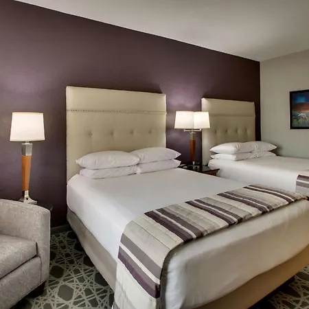 Drury Inn & Suites Albuquerque North-3