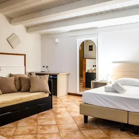 B&B Hotel Roy-3