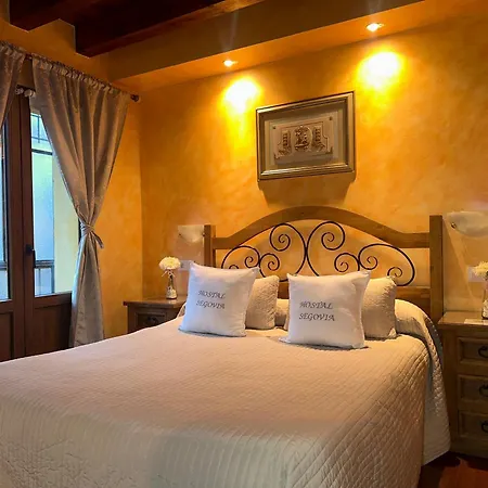 Hostal Segovia Adults Only-2