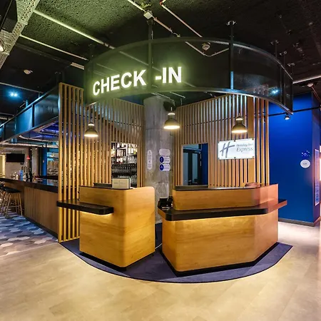 Holiday Inn Express Dresden Zentrum By Ihg-2