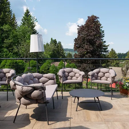 Hôtel Restaurant Spa Les Jardins De Sophie-3