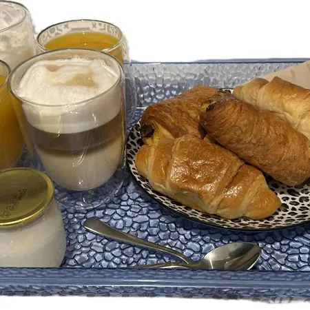 Near Castle Of Versailles Cozy Room With Breakfast And Parking-2