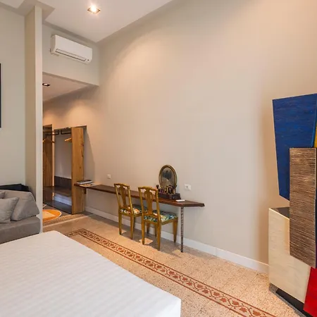 Atelier Ines Arts & Suites-2