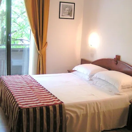 Hotel Joli-2