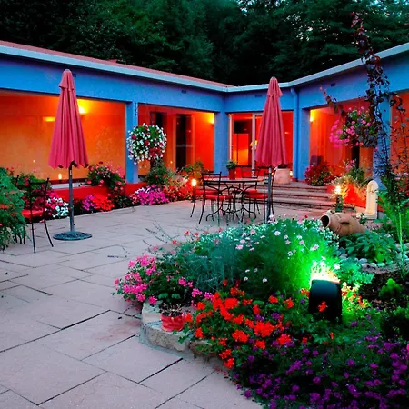 Logis Hôtel Atrium Epinal-3
