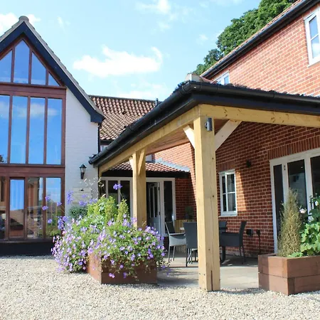 The Black Swan Inn-2