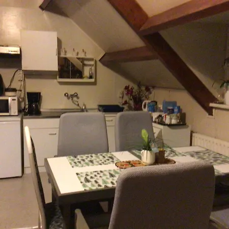 Mely'S House-2