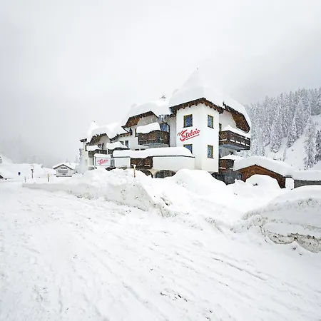 Stelvio Residence-3