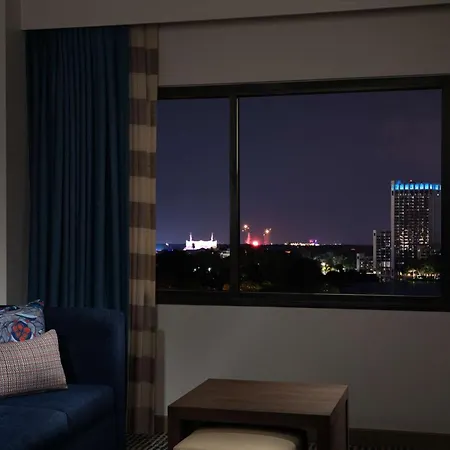 Doubletree Suites By Hilton Orlando At Disney Springs-3