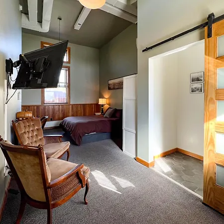 Endion Inn-2