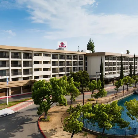 Hilton Stockton-2