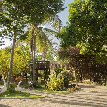 Hotel Chale Lagoa Dos Ingas-2