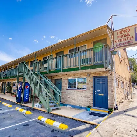 Budget Inn-3