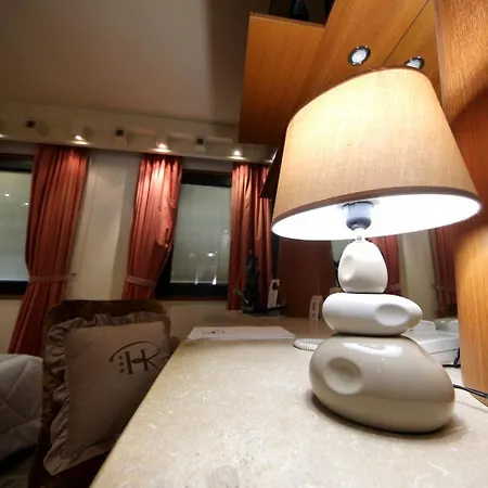 Hr Hotel-2