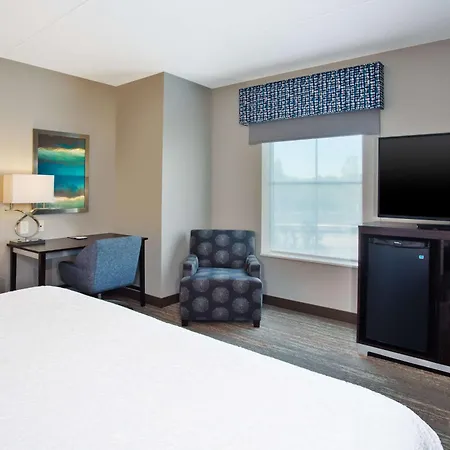 Hampton Inn & Suites Columbia/Southeast-Fort Jackson-2
