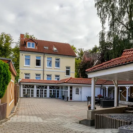 Apartment Hotel zur Hanse Bahnhof Stade-3