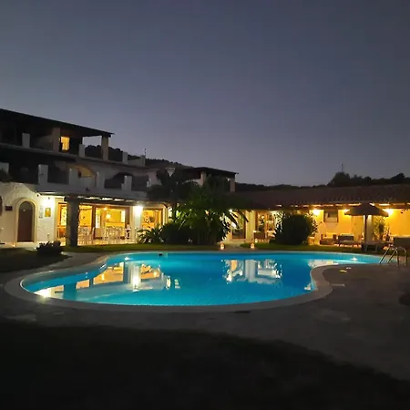 Le Bouganville Rooms Suites And Apartments-2